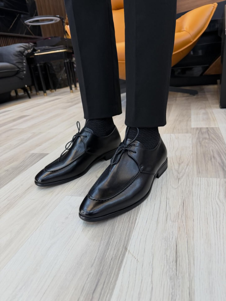 Imperial Patina – Chaussures classiques homme en cuir véritable avec finition patinée et talon élégant