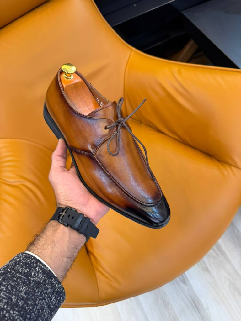 Imperial Patina – Chaussures classiques homme en cuir véritable avec finition patinée et talon élégant